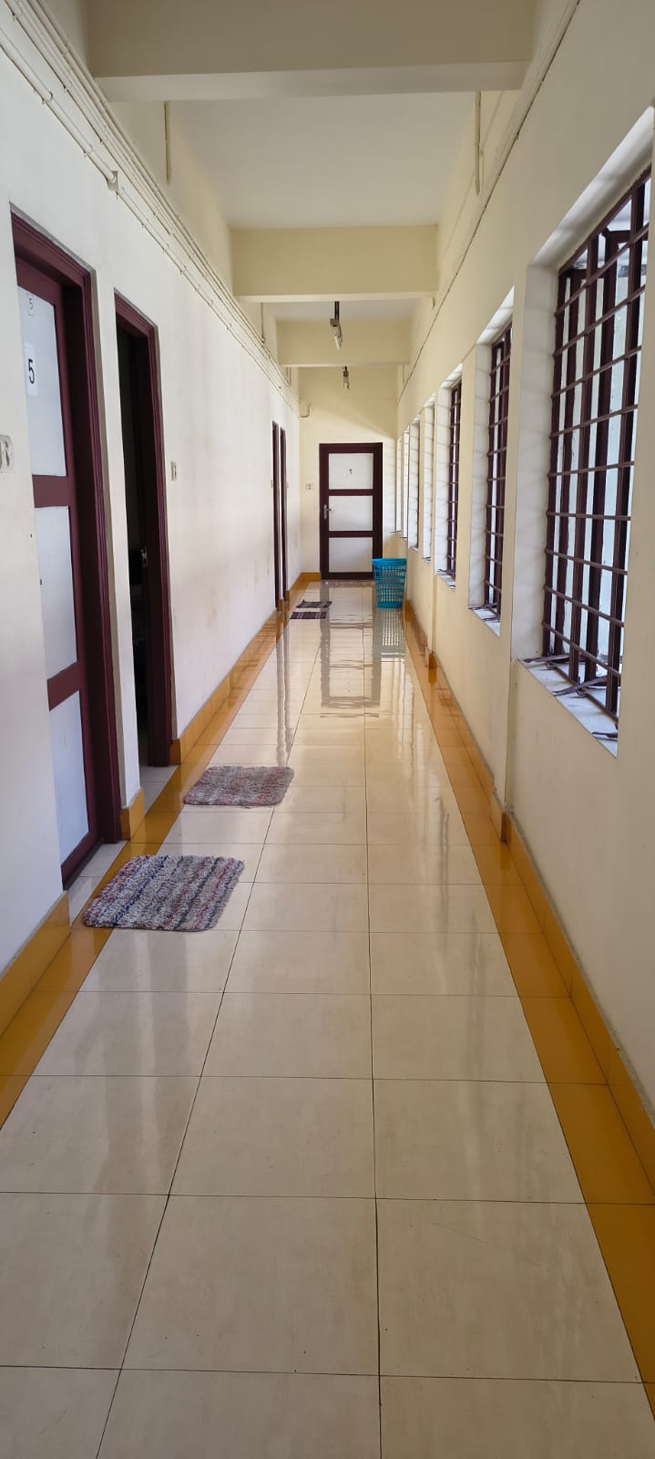 Dormitory bed