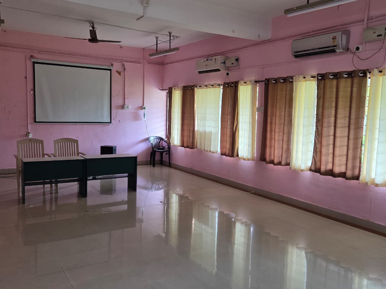 Meeting hall setup
